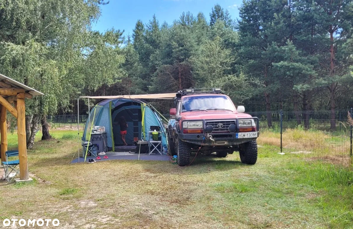 Toyota Land Cruiser HDJ80 - 2