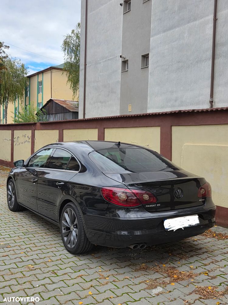 Volkswagen Passat CC - 2