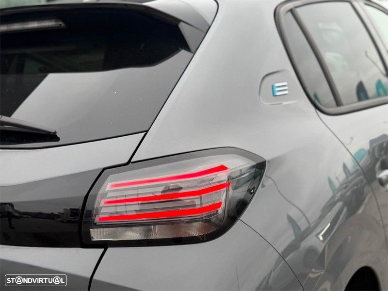 Peugeot e-208 50 kWh Allure - 11