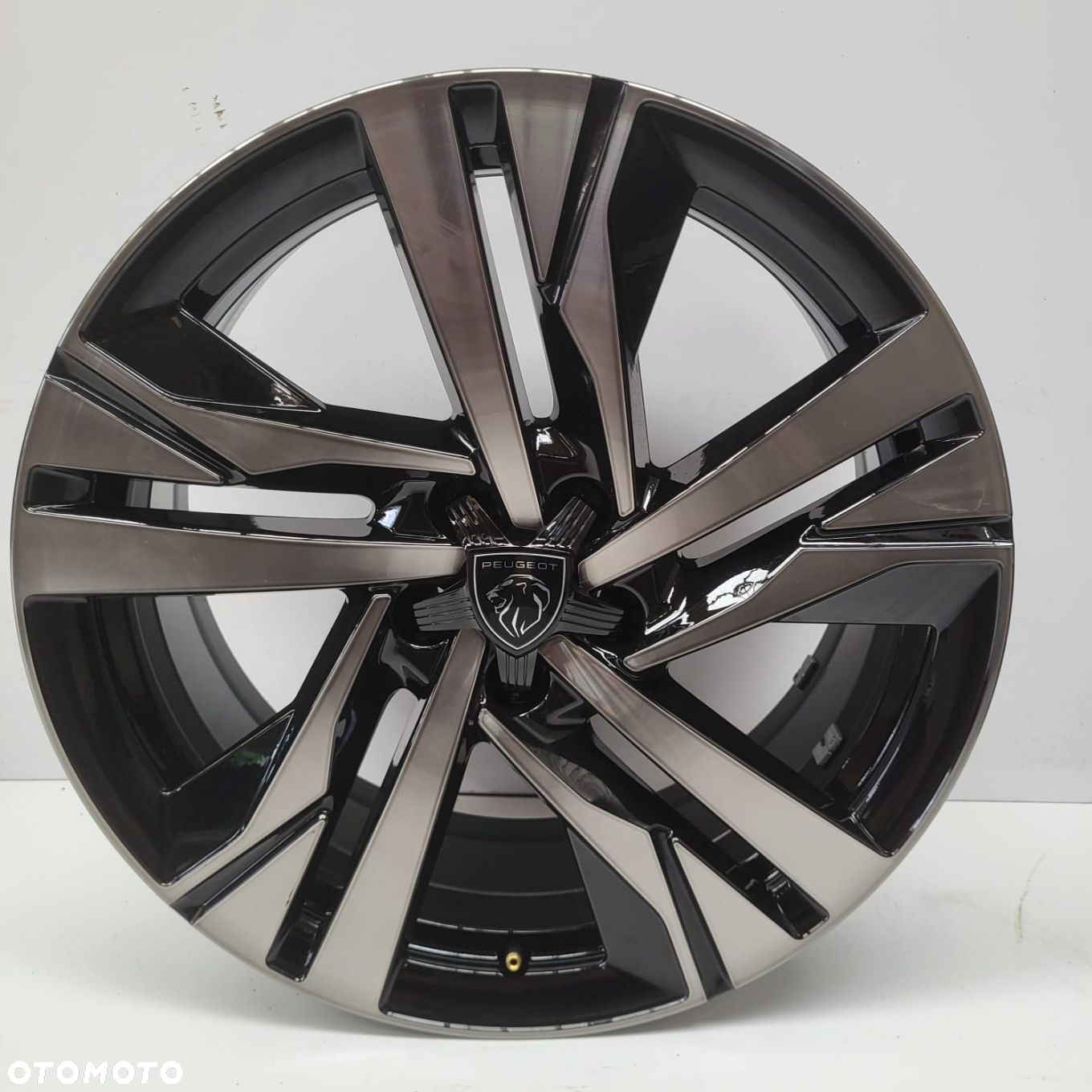 Alufelgi 5x108 19  4szt Peugeot 508 II GT 9814118377 DEMO - 4