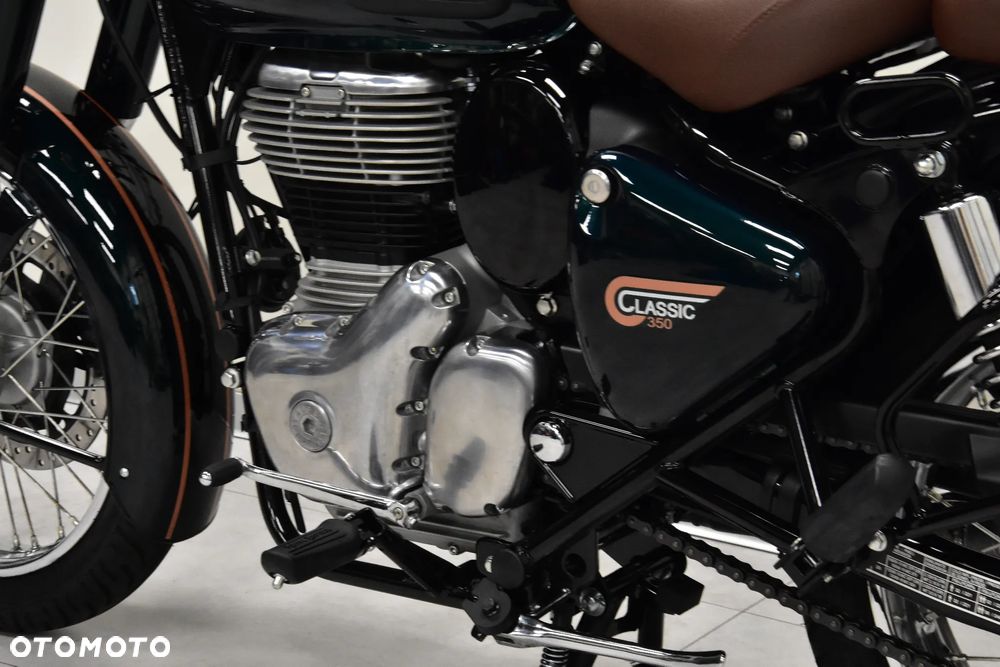 Royal Enfield Classic - 27