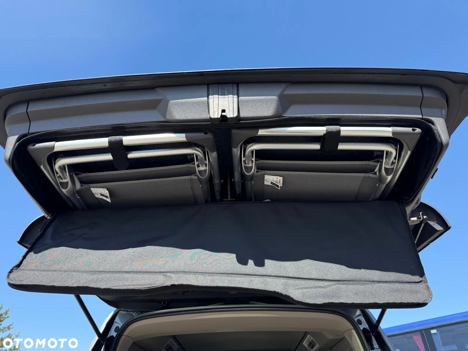 Volkswagen California - 38