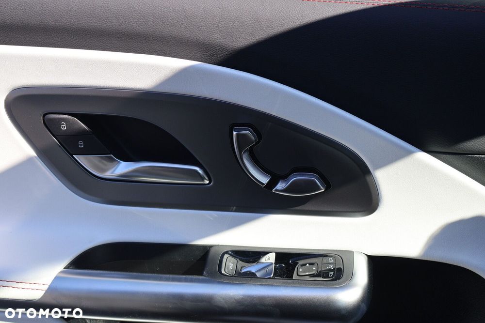 Mercedes-Benz CLA - 18