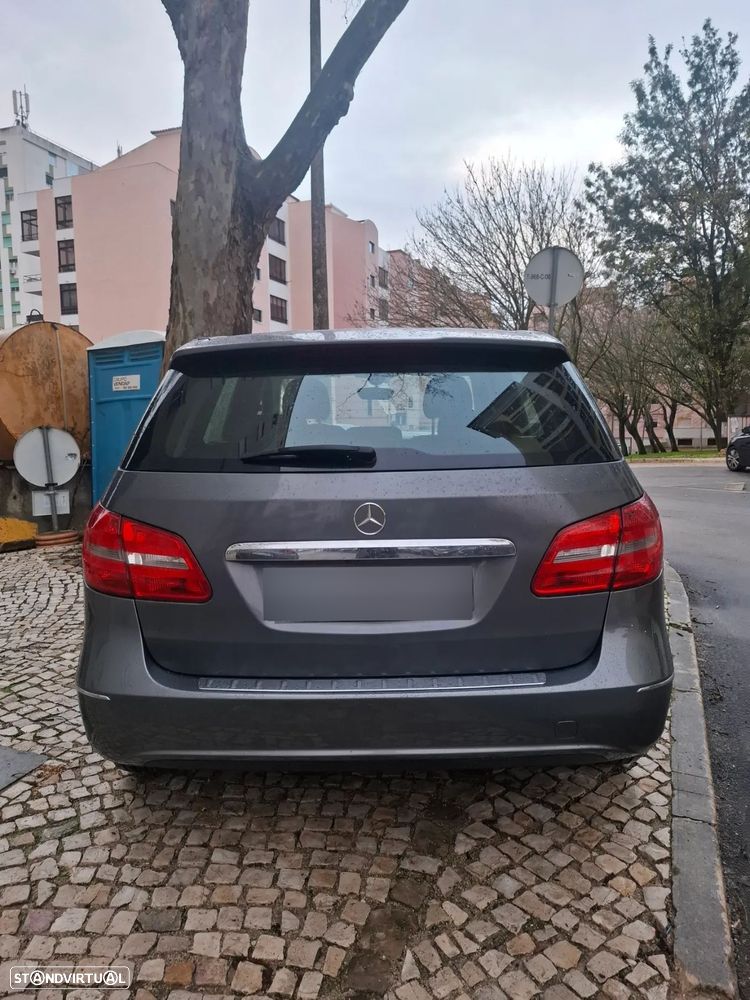Mercedes-Benz B 180 CDI Style - 2