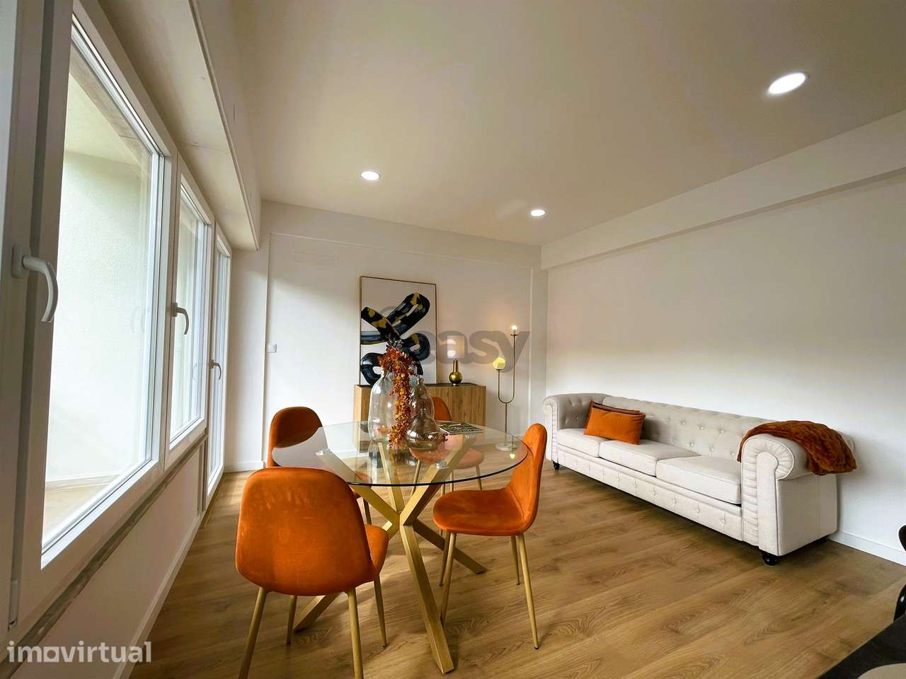 T3 Totalmente Remodelado com Varanda e Suite – Pronto a Habitar - Grande imagem: 4/28