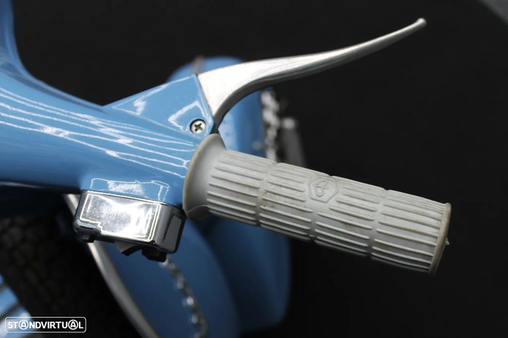 Piaggio Vespa Super - 9