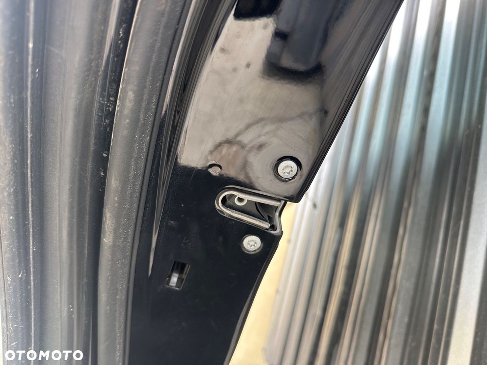 MERCEDES E 213 drzwi  czarne 040  szyba zamek podnośnik  tył przód - 19
