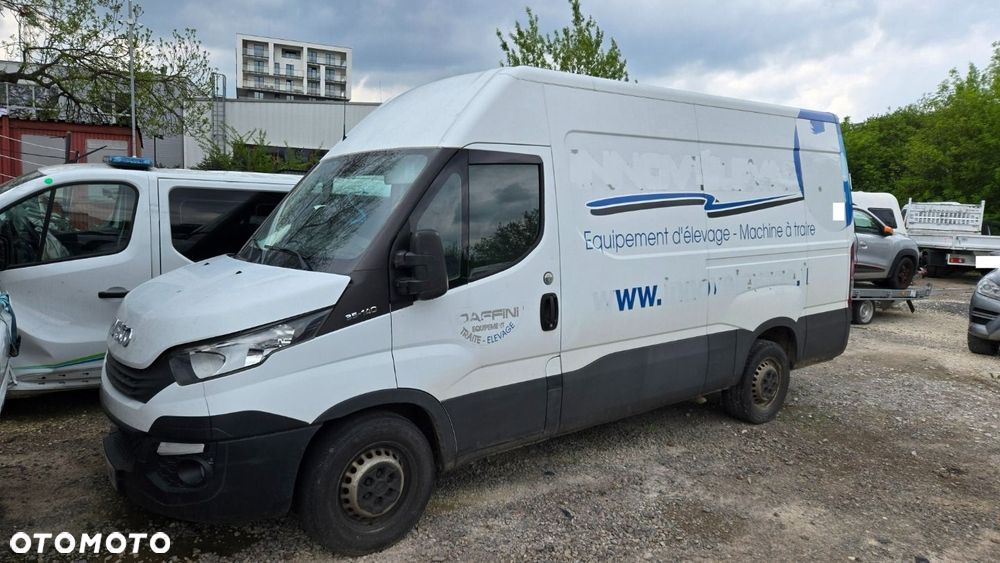 Iveco 35S14