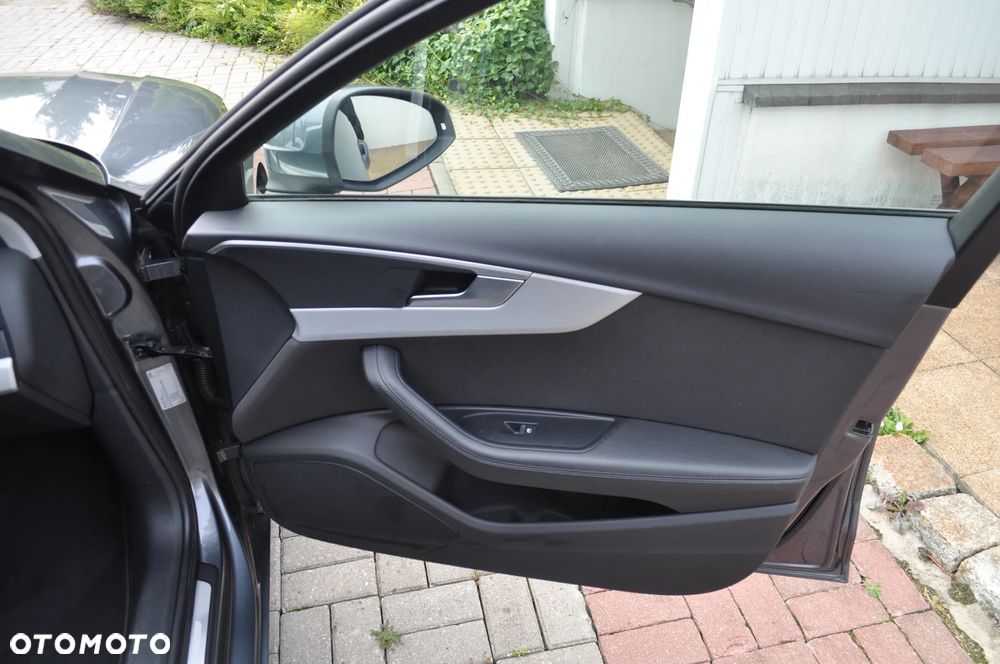 Audi A4 2.0 TDI S tronic - 13
