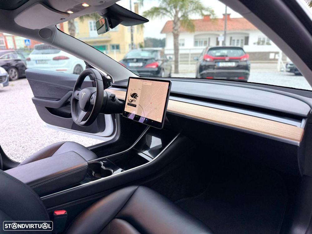 Tesla Model 3 Tração Traseira - 33