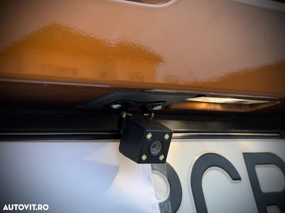 Dacia Sandero Stepway TCe 90 MT6 Essential - 26