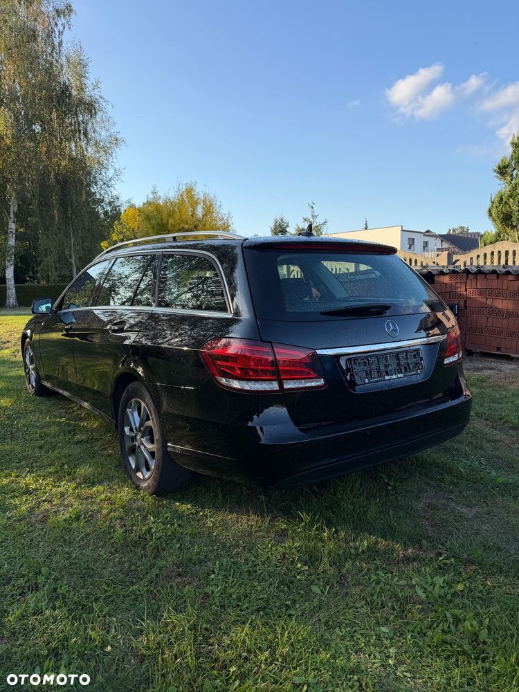 Mercedes-Benz Klasa E 300 CDI DPF BlueEFFICIENCY 7G-TRONIC - 6