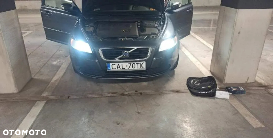 Volvo S40 2.0D - 10