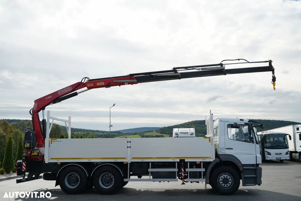 Mercedes-Benz / AXOR 2633 / 6X4 / LIVRARE - 6,55 M / PODEA REZISTENTĂ / FASSI F155 HDS / EXTENSIE: 10 M / CAPACITATE DE ÎNCĂRCARE MAXIMĂ 6.000 KG / MANUALĂ / RADIOCOMANDĂ / - 6