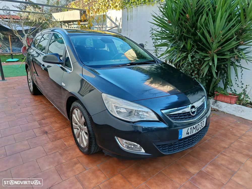 Opel Astra Sports Tourer 1.7 CDTi Cosmo - 17