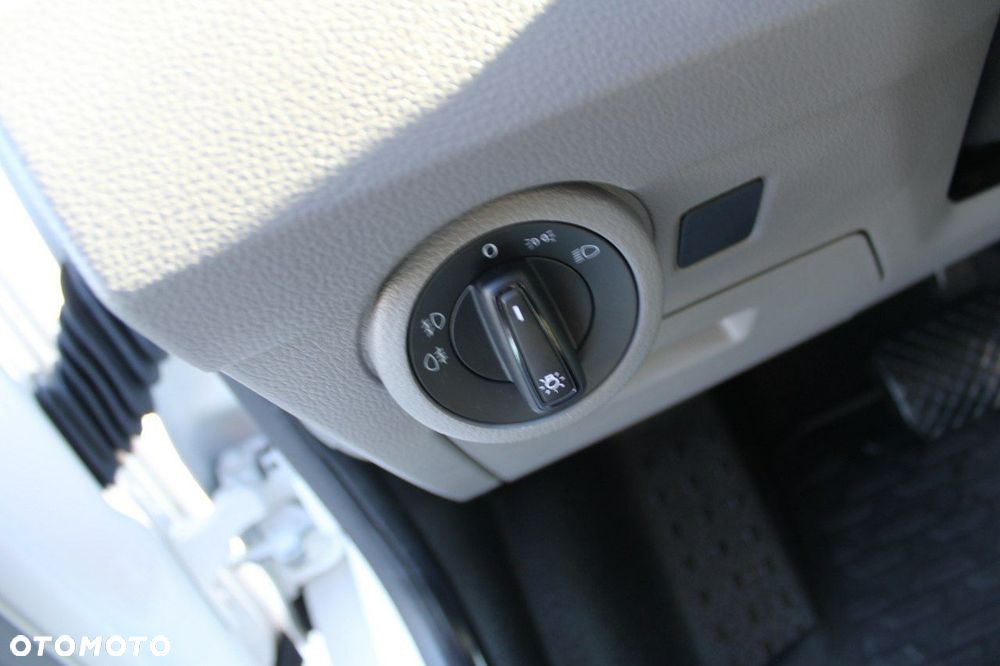 Volkswagen Transporter - 26