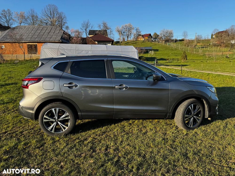 Nissan Qashqai 1.6 DCI Xtronic N-Connecta - 6