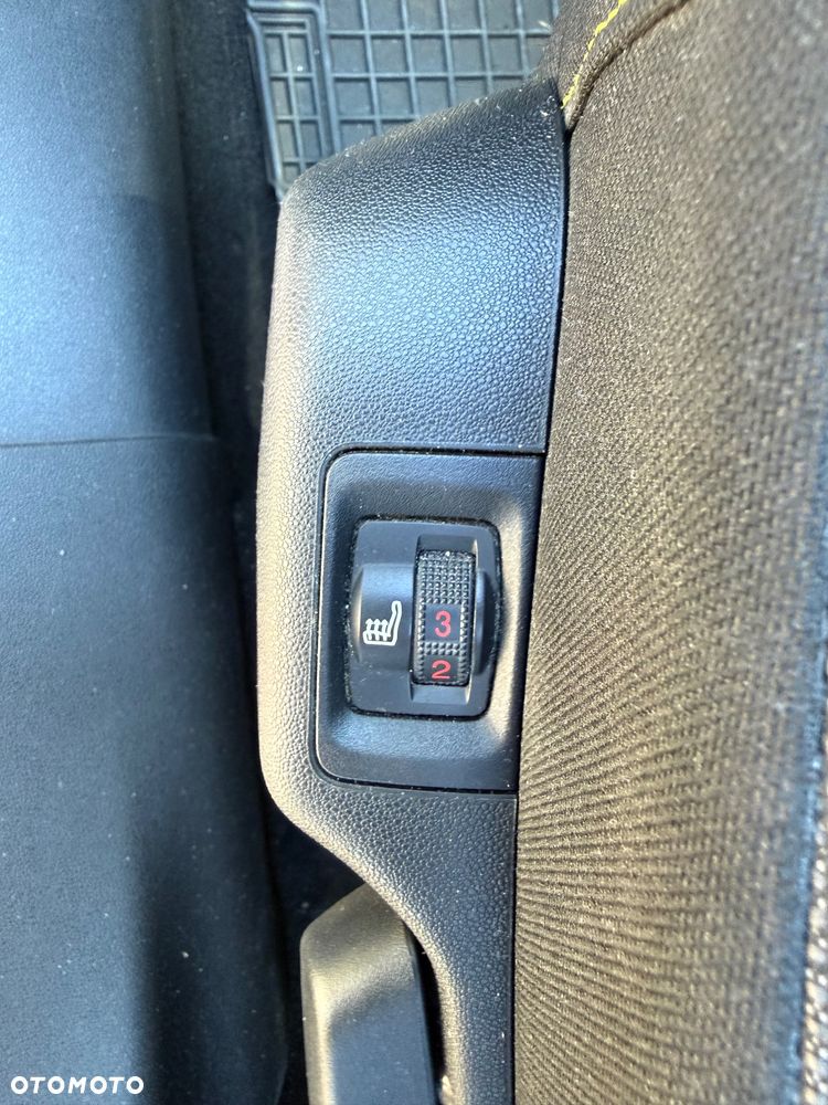 Citroën C3 BlueHDi 75 S&S 83g FEEL - 17