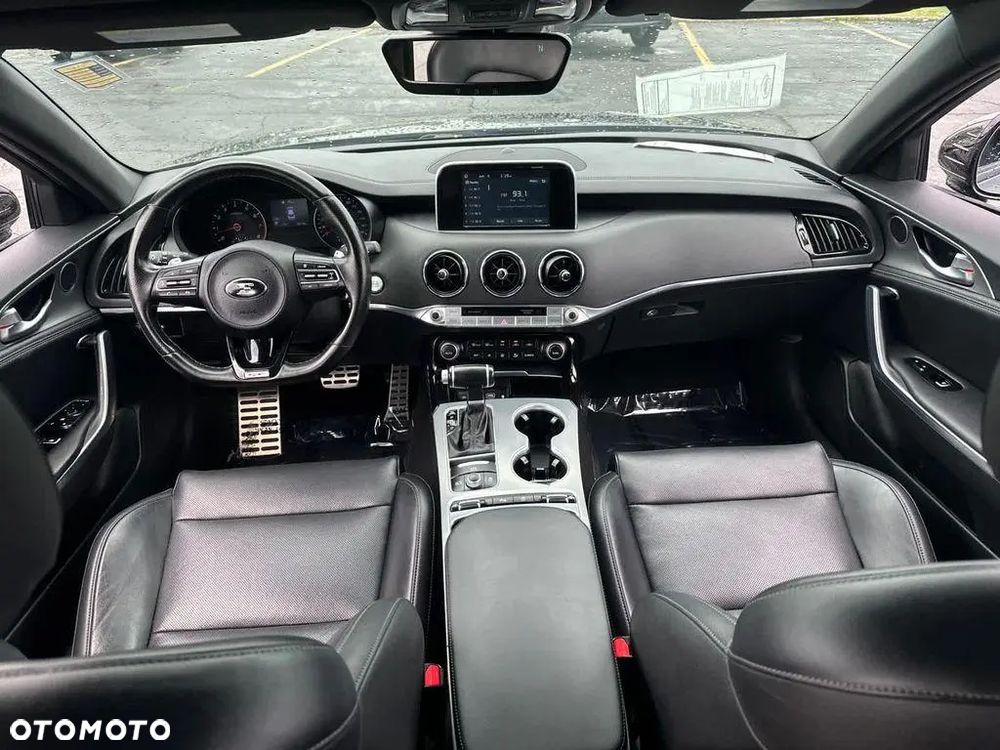Kia Stinger 3.3 T-GDI AWD OPF GT - 12