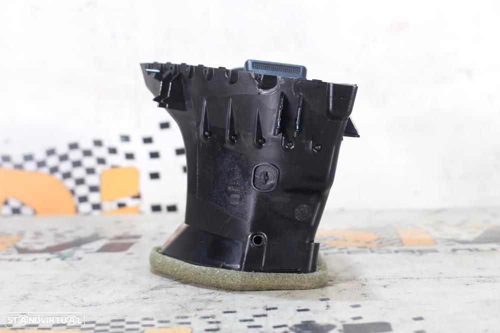 Arejador / Difusor De Ar Seat Leon (5F1)  08435006 / Central Direito / - 3
