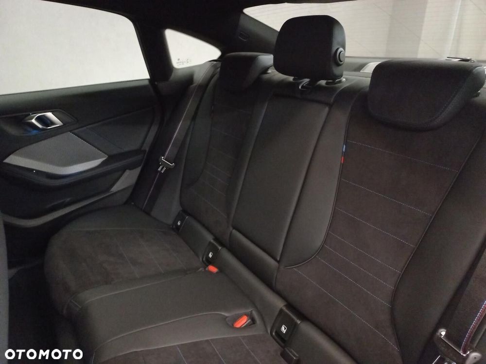 BMW Seria 2 M235 xDrive - 18