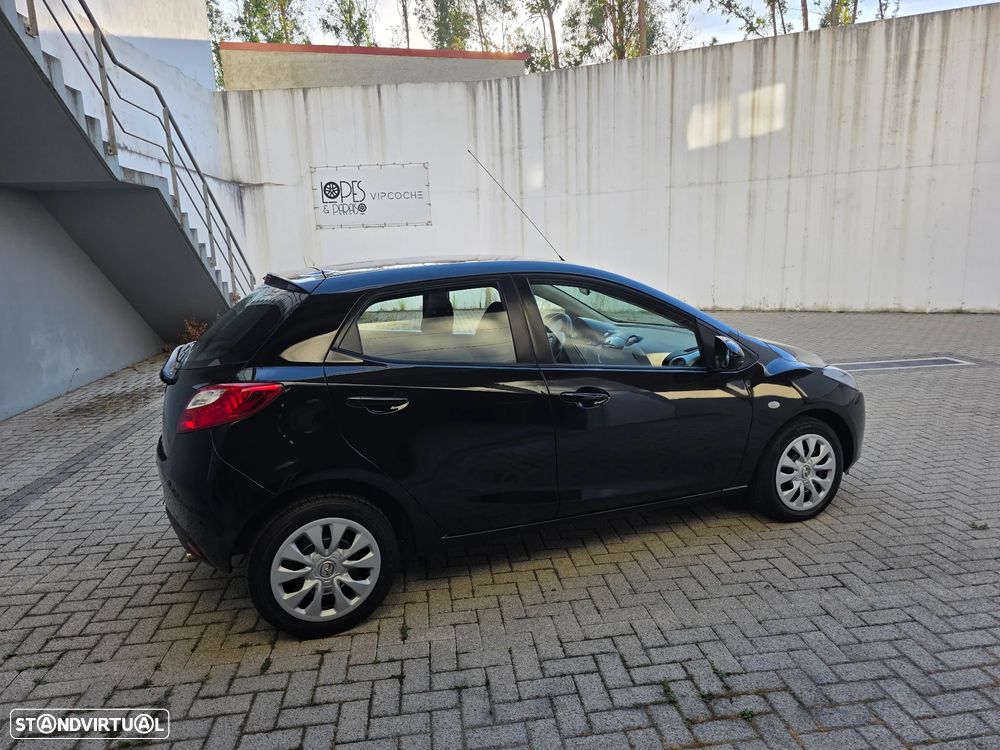 Mazda 2 1.3 MZR Exclusive - 8