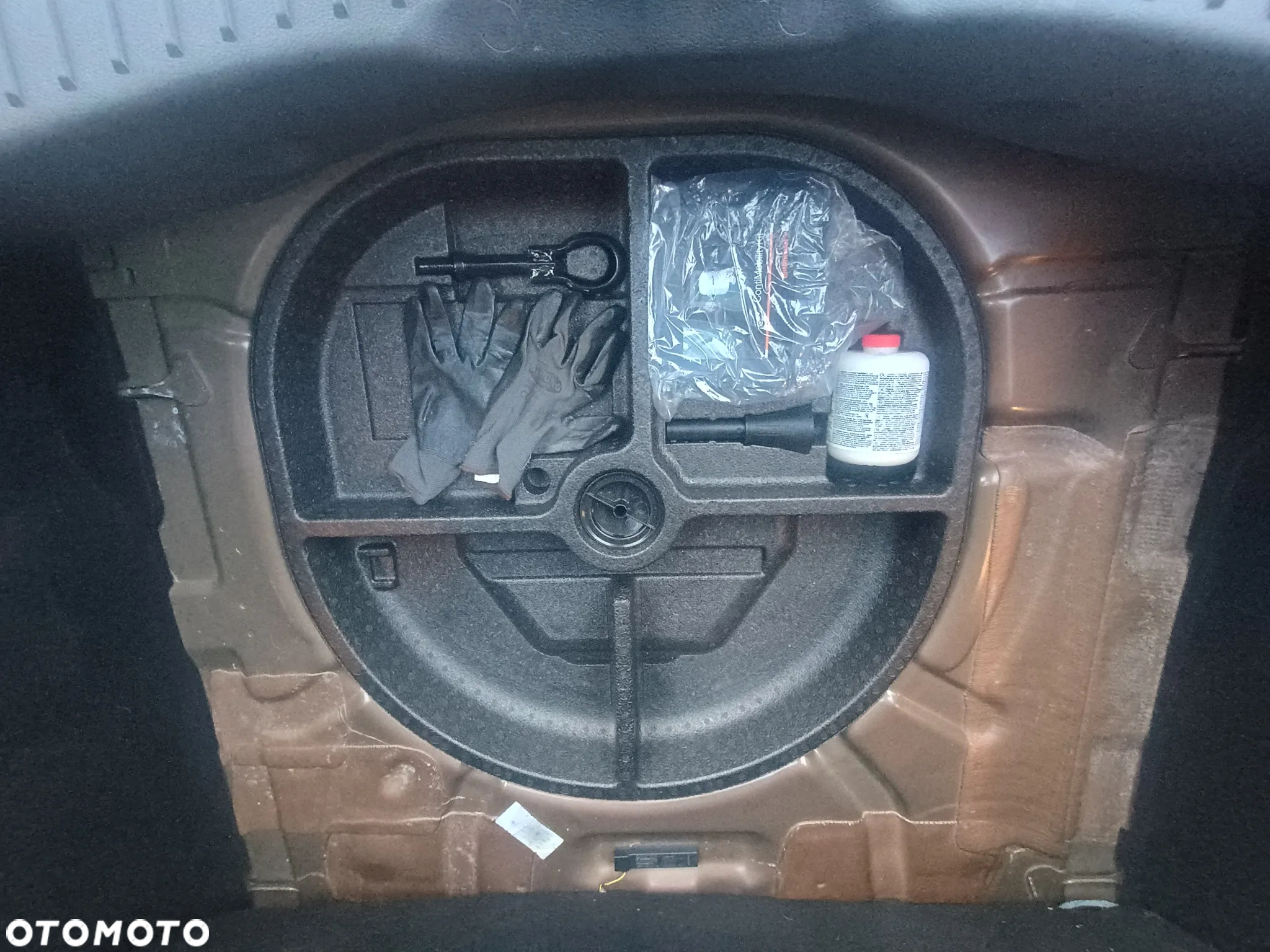 Ford Focus 1.6 EcoBoost Gold X (Trend) - 30