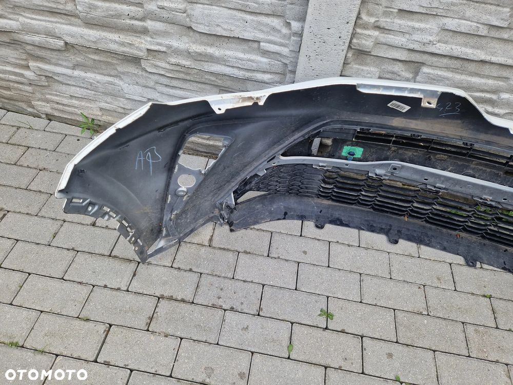 Zderzak Toyota Chr ch-r lift na 4 pdc - 13