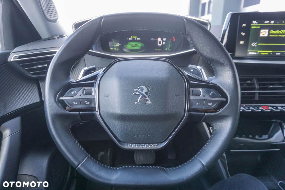 Peugeot 2008 1.2 PureTech Allure Pack S&S EAT8 - 11