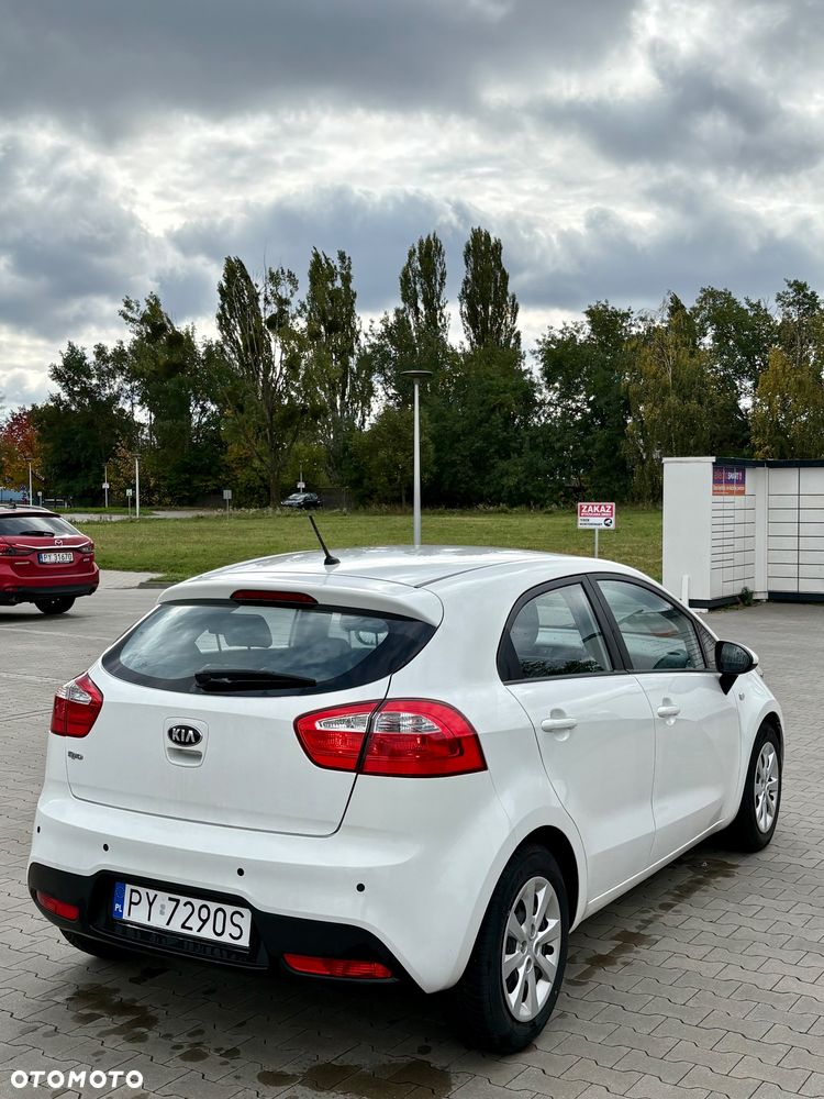 Kia Rio 2014 photo 3