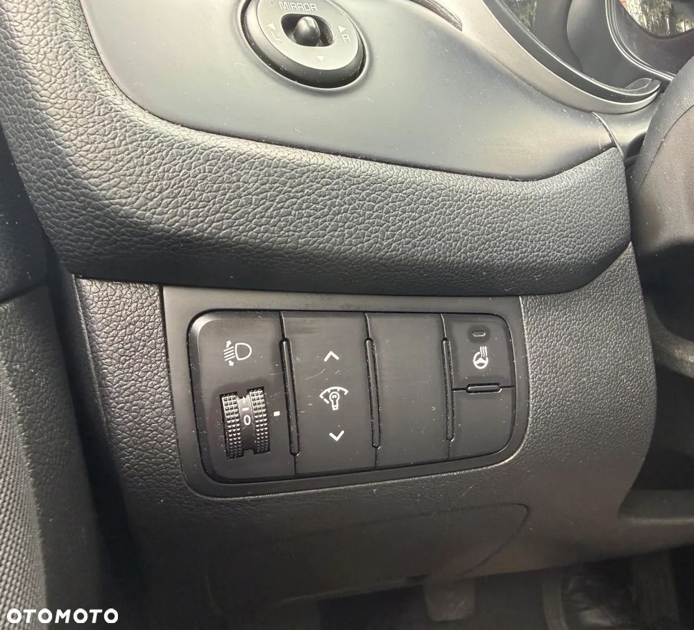 Kia Ceed 1.6 GDI L Business Line - 15