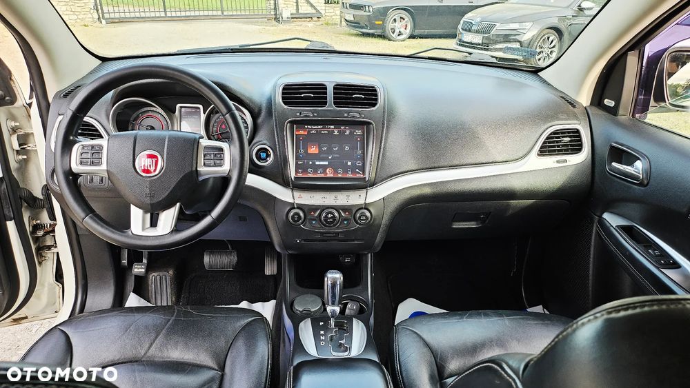 Fiat Freemont 2.0 Multijet Cross AWD - 32