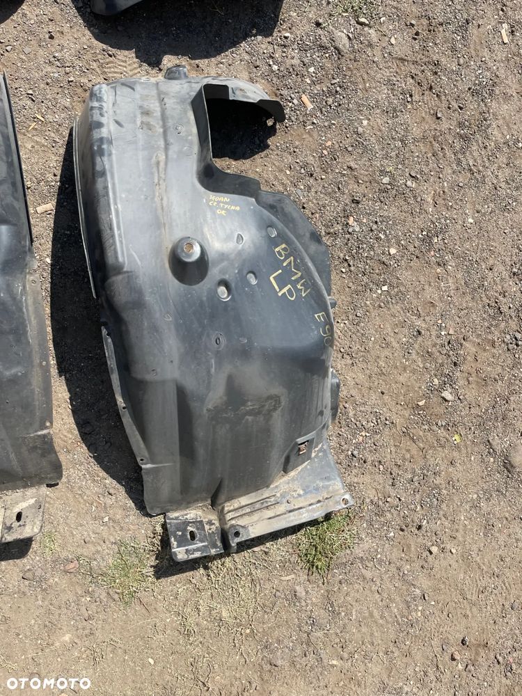 NADKOLE LEWY PRAWY PRZÓD BMW E90 SEDAN - 2