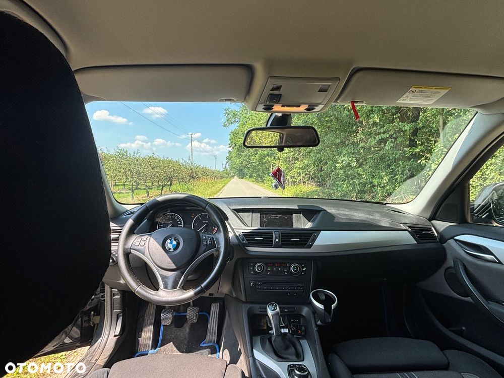 BMW X1 sDrive18d - 10