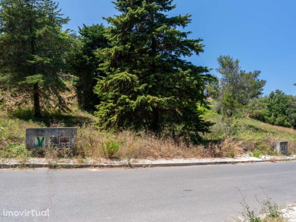 Lote de terreno com PIP aprovado para moradia T3 em Sintra - Grande imagem: 3/22