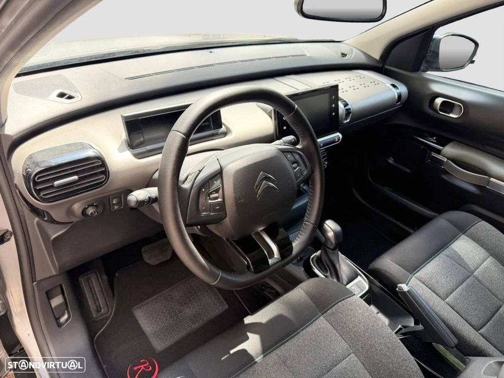 Citroën C4 Cactus 1.2 PureTech Shine EAT6 - 4