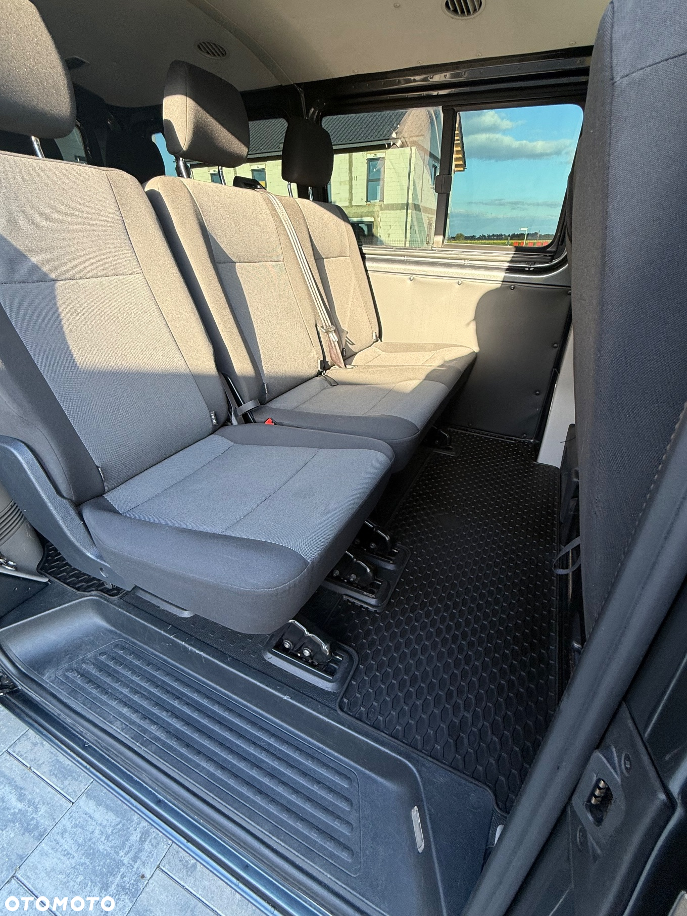 Volkswagen Transporter T6 TDI L1H1 - 11