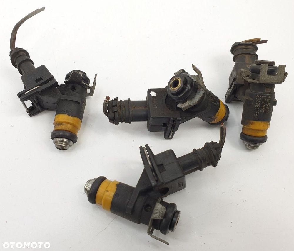 WTRYSK WTRYSKIWACZ RENAULT KANGOO I 1.6 - 2