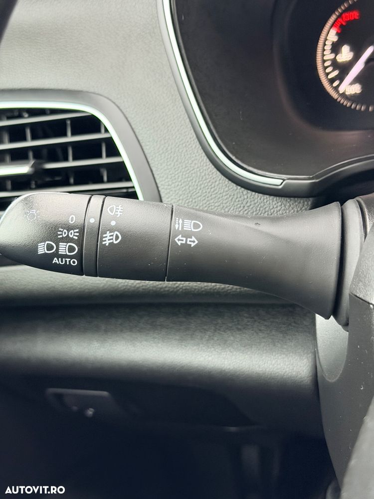 Renault Megane BLUE dCi Limited - 29