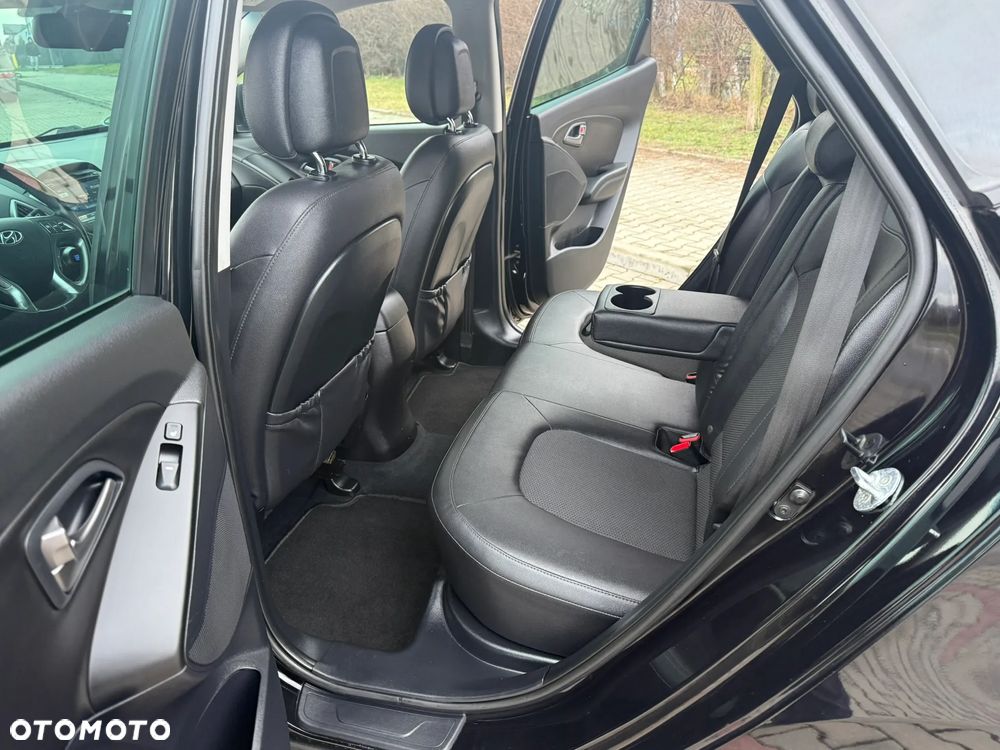 Hyundai ix35 1.6 2WD Fifa World Cup Edition - 28