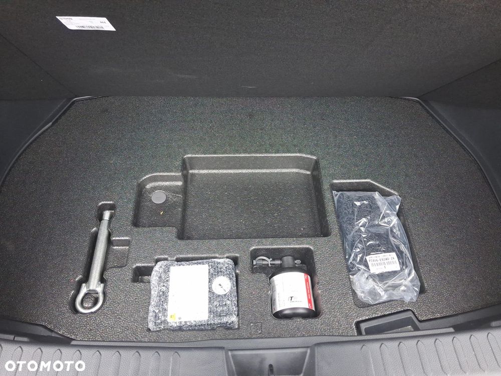 Toyota C-HR 1.8 Hybrid Style - 11