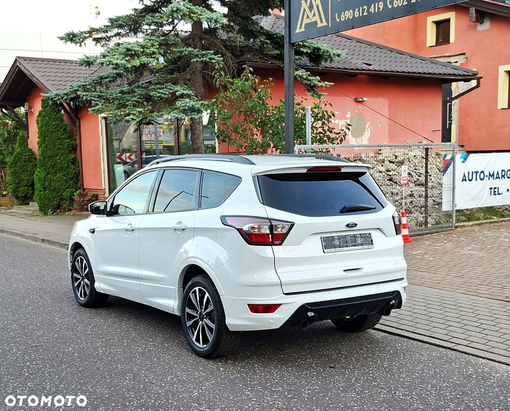 Ford Kuga 2.0 TDCi 2x4 ST-Line - 5
