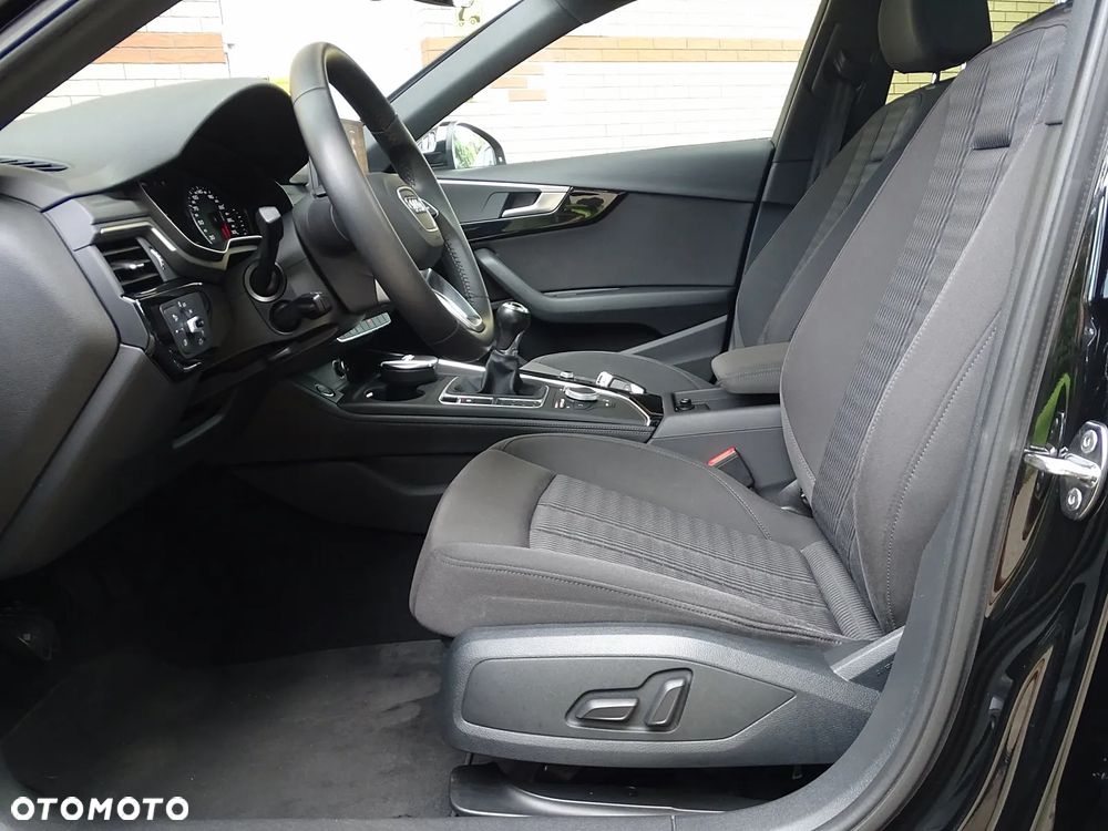 Audi A4 Avant 1.4 TFSI design - 16