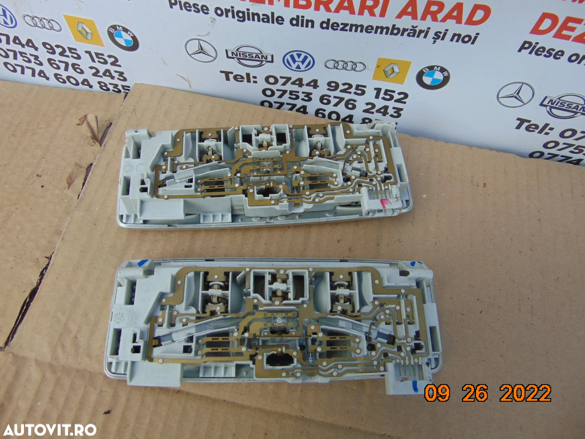 Plafoniera Renault Latitude plafoniere fata spate dezmembrez latitude - 2