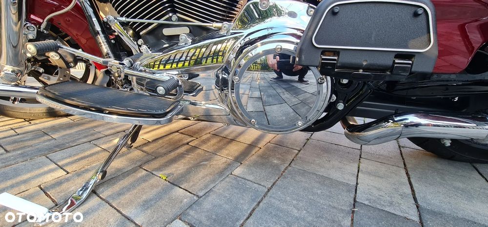 Harley-Davidson Touring Road King - 11