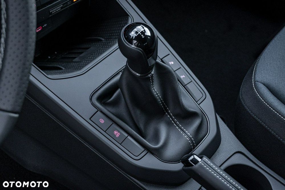 Seat Arona - 16