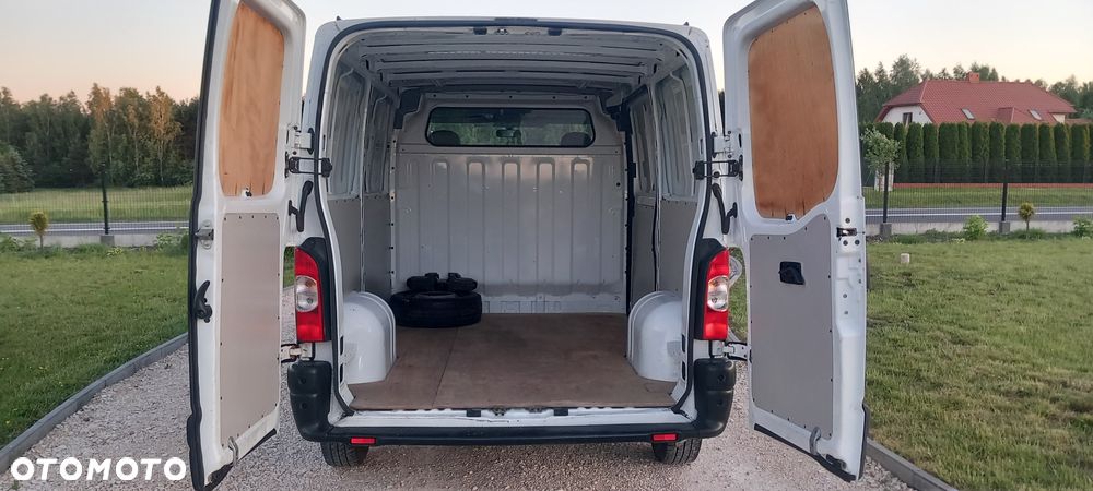 Renault Master - 10