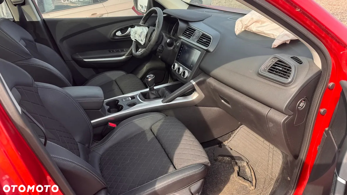 Renault Kadjar TCe 140 GPF LIMITED - 13