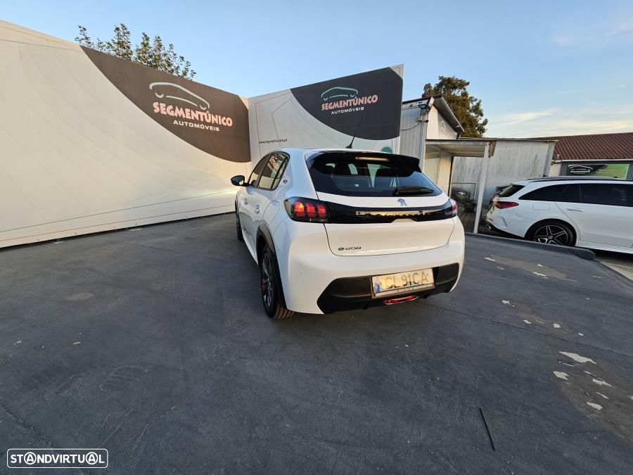 Peugeot e-208 50 kWh Active - 11