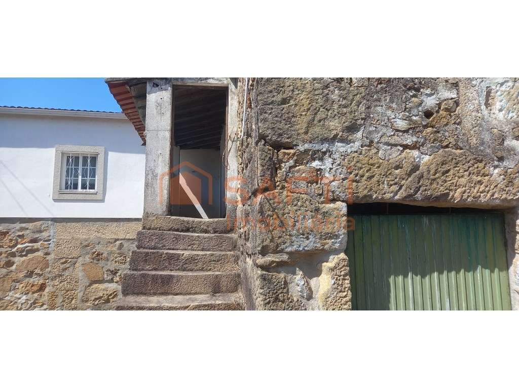 Casa antiga em pedra para restauro - Grande imagem: 3/7